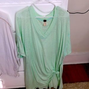 Small Free people shortsleeved tunic! Mint green!